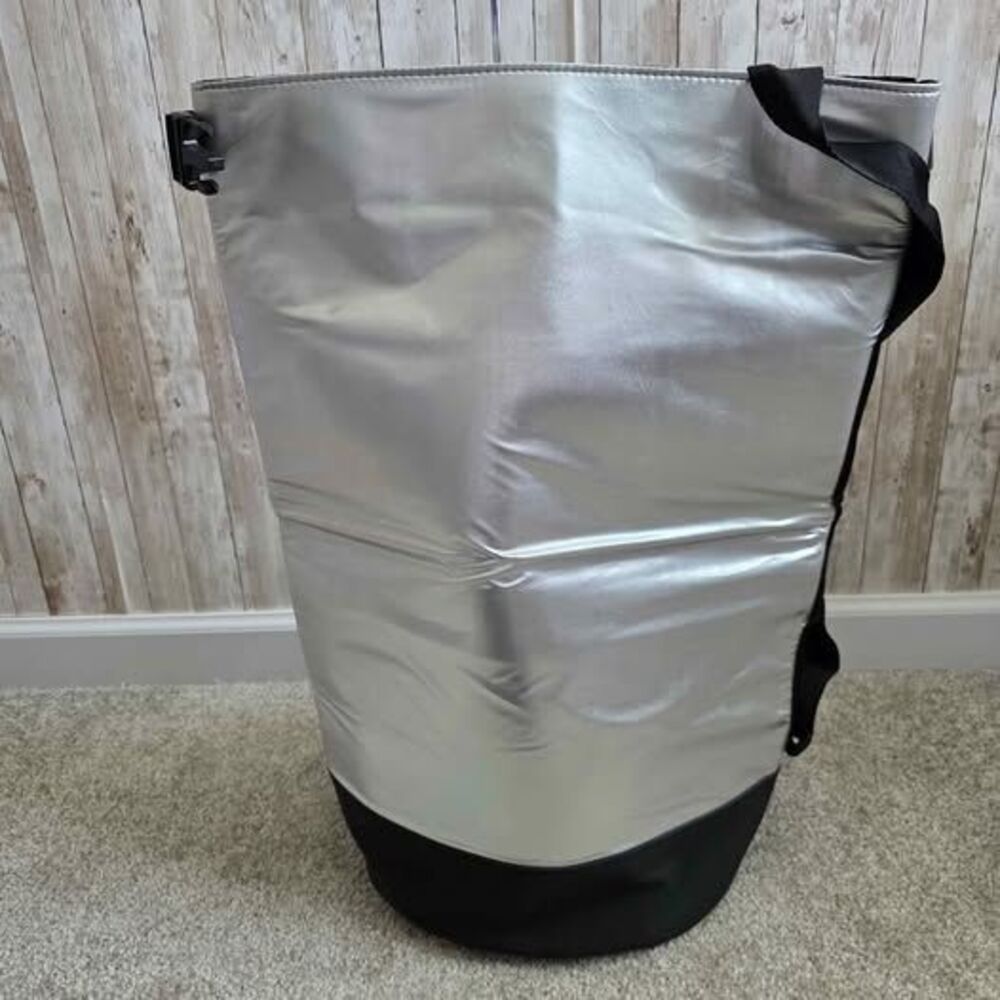 Paco Rabanne silver bag NWOT - Picture 7 of 9
